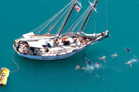 Whitsunday Islands Private Sailing Experience With Snorkeling & Langford Reef - Accommodation Rockhampton 1