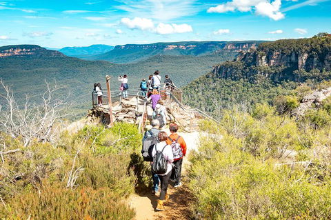 Small-Group Blue Mountains Day Trip From Sydney With Wildlife Park - Accommodation Rockhampton 1