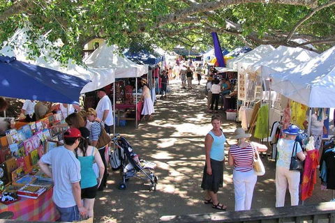 Sunshine Coast Eumundi Markets Return Minibus Transfer - Accommodation Rockhampton 2