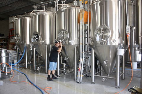 Hipster Sipster Brewery And Distillery Tour - Accommodation Rockhampton 1