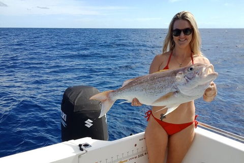 1/2 Day 5 Hour Offshore Fishing Charter - Accommodation Rockhampton 0