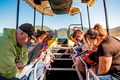 Airlie Beach Glass Bottom Boat Tour - Accommodation Rockhampton 0