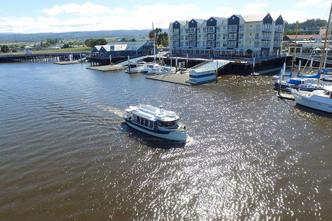 Cataract Gorge Cruise 11:30 Am - Accommodation Rockhampton 3