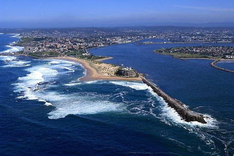25-30 Minute Newcastle & Macquarie Helicopter Shared Flight - Accommodation Rockhampton 1